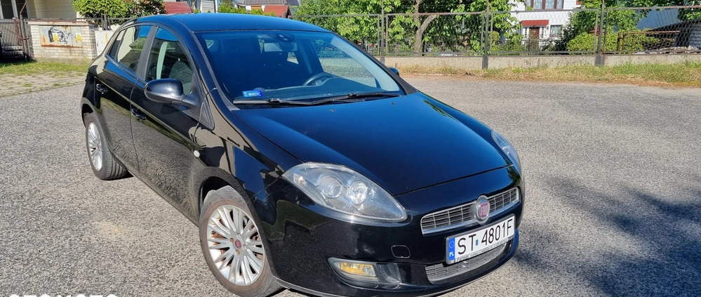 Fiat Bravo cena 18900 przebieg: 103284, rok produkcji 2010 z Tychy małe 121